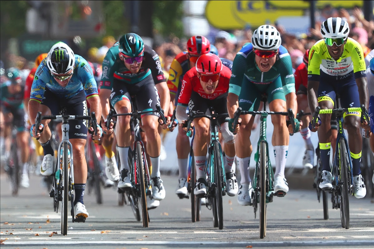 Jasper Philipsen vince a Bordeaux la 7° tappa del Tour de France 2023 - credit BORA - hansgrohe : SprintCycling & AndreasHartmann