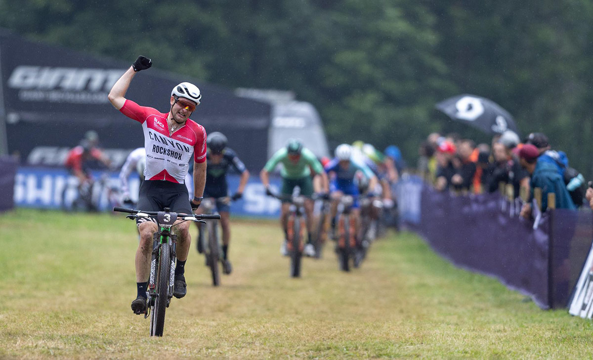 Luca Schwarzbauer vince l'xcc in val di sole - credit Michele Mondini