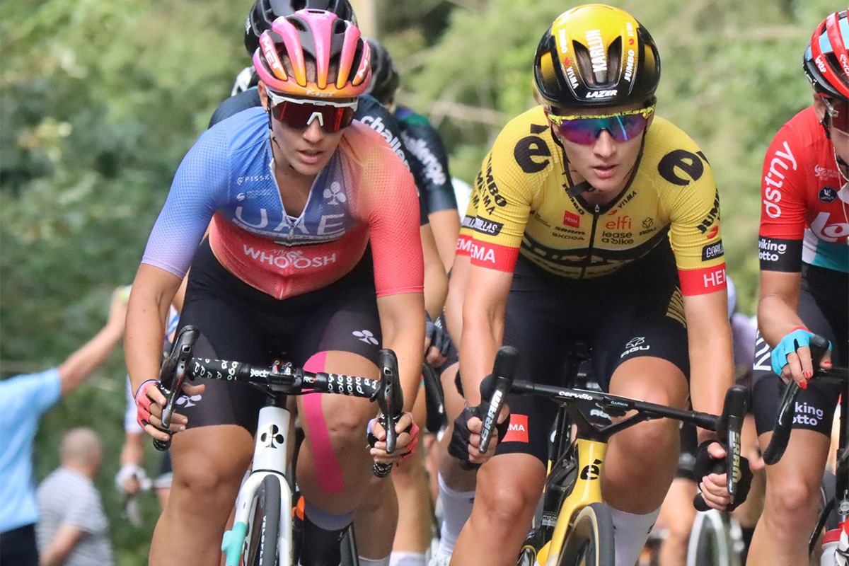 Linda Zanetti in azione all'AG tour de la Semois - credit Daan van Overveld