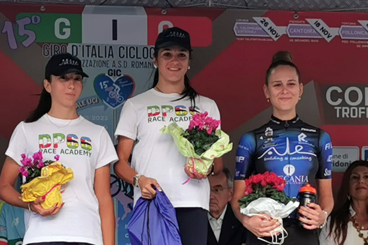 Il podio delle donne open di Corridonia, con Borello e Papo ai primi due posti