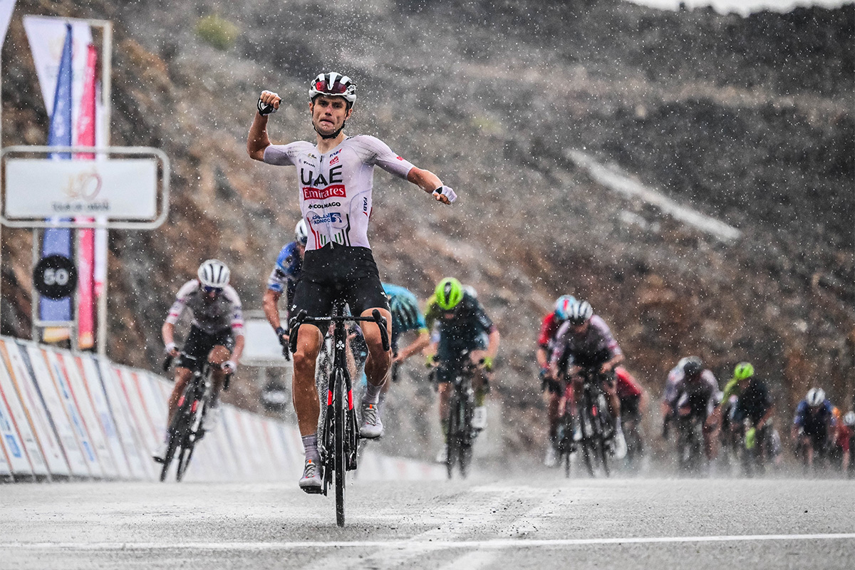 Finn Fisher-Black vince la seconda tappa del Tour of Oman