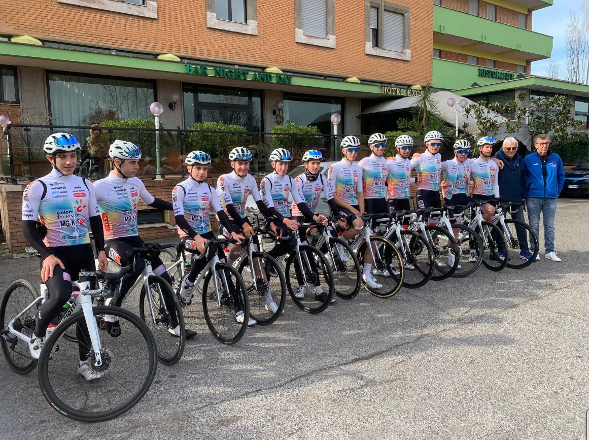 MG KVis Colors for Peace con Marino Amadori