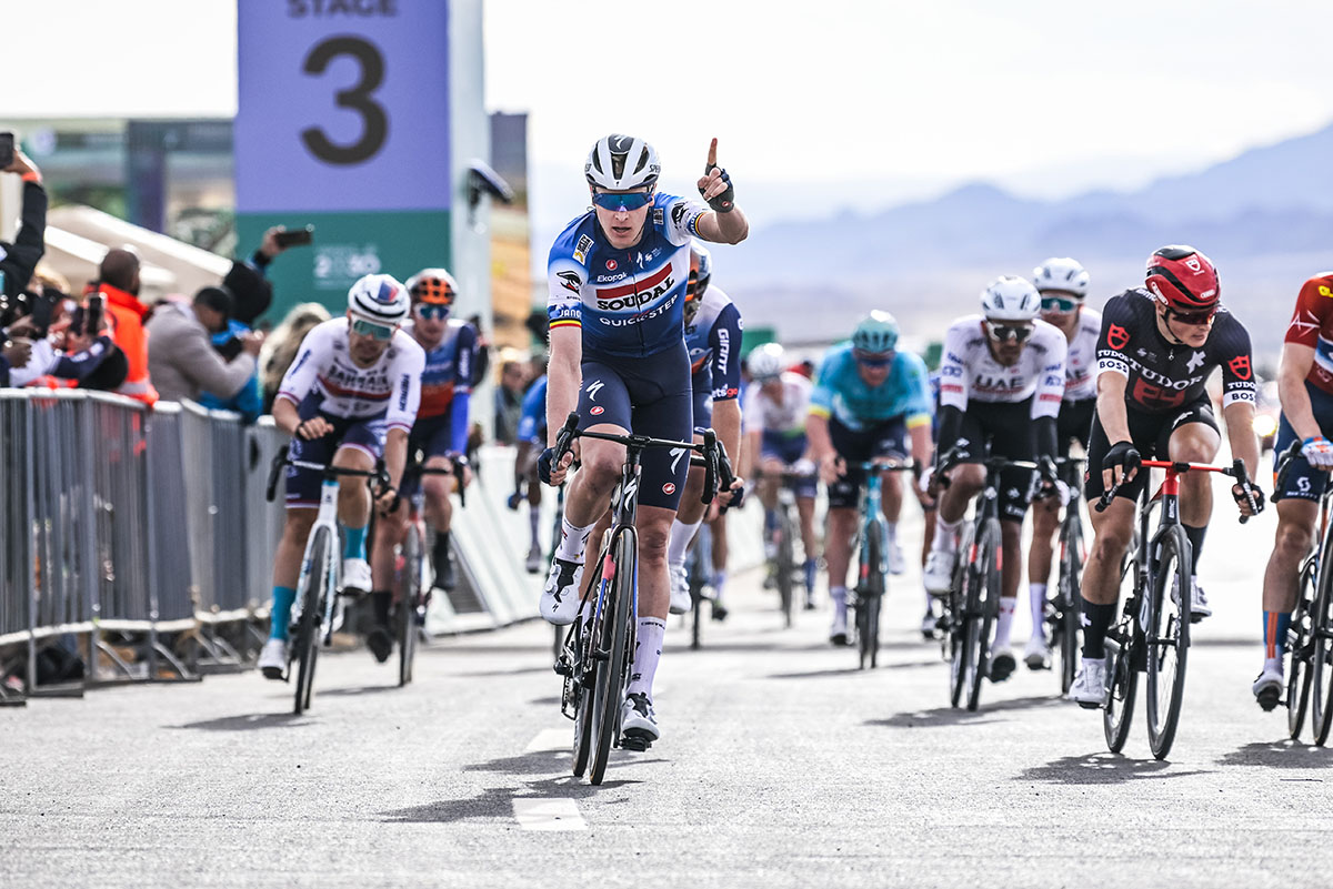 Tim Merlier vince la terza tappa dell'AlUla Tour - credit Charly Lopez