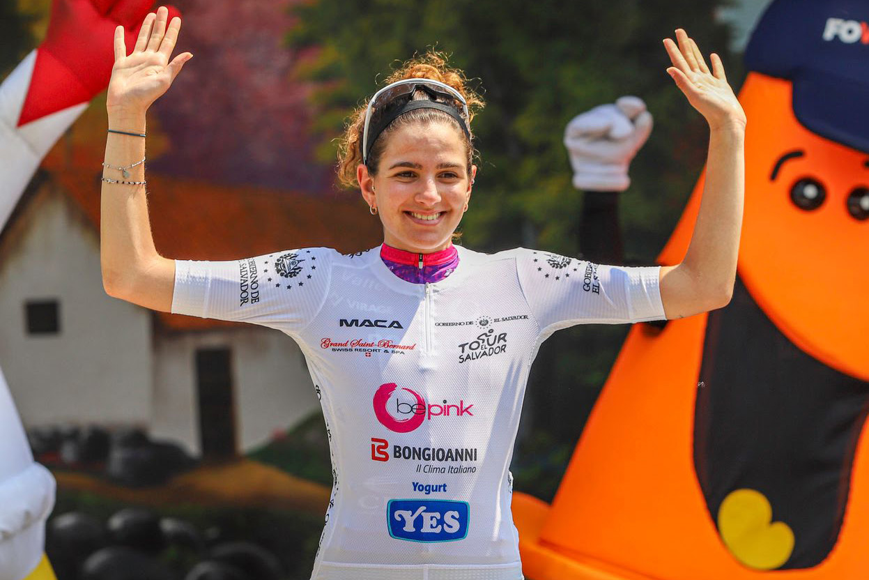 Angela Oro miglior Giovane al Tour El Salvador - credit BePink Bongioanni