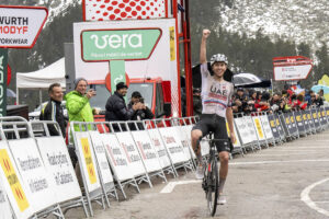Tadej Pogacar vince la seconda tappa della volta a Catalunya 2024
