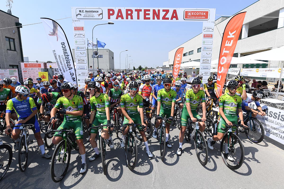 Partenza Giro della Franciacorta - credit Rodella