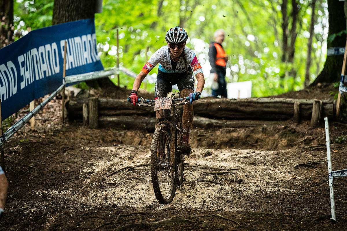 Lucia Bramati (Trinx Factory Team) in azione a Nervesa della Battaglia - credit Alessio Pederiva