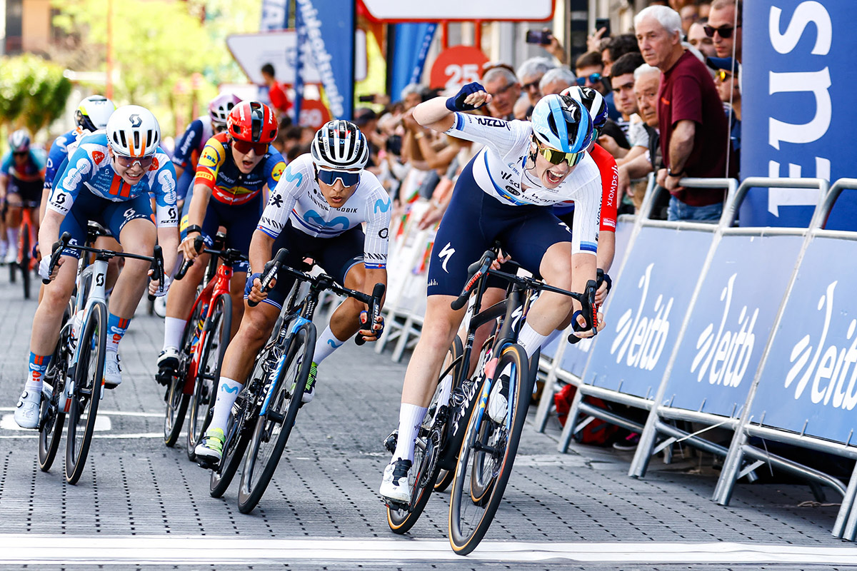 Mischa Bredewold vince la prima tappa di Itzulia Women 2024 - credit Sprint Cycling Agency