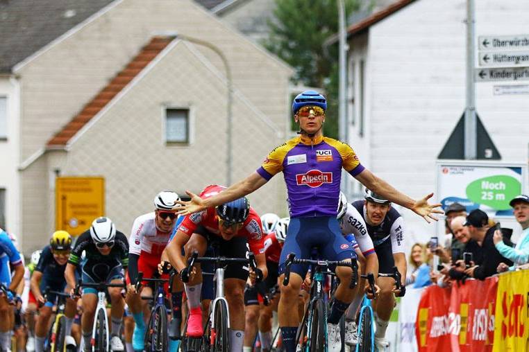 Alessio Magagnotti vince la terza tappa del lvm saarland trofeo