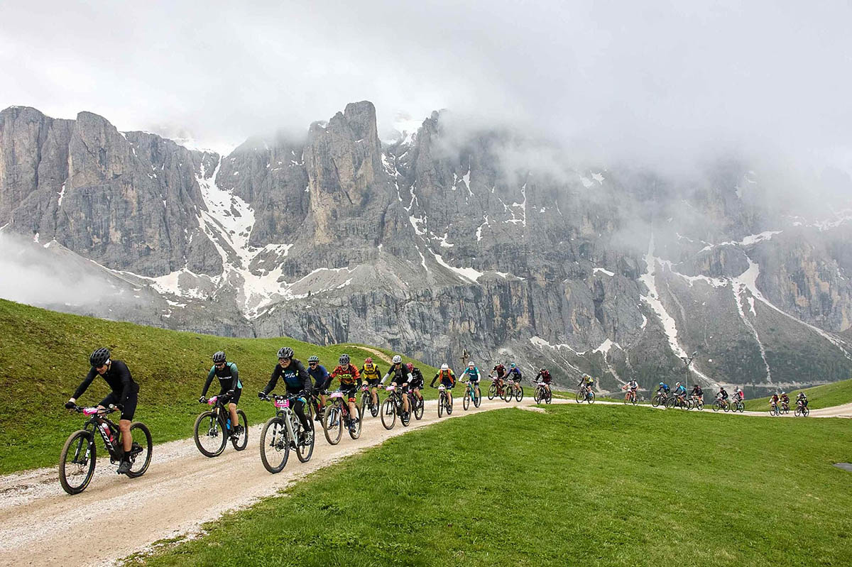 BMW HERO Südtorol Dolomites © Freddy Planinscheck