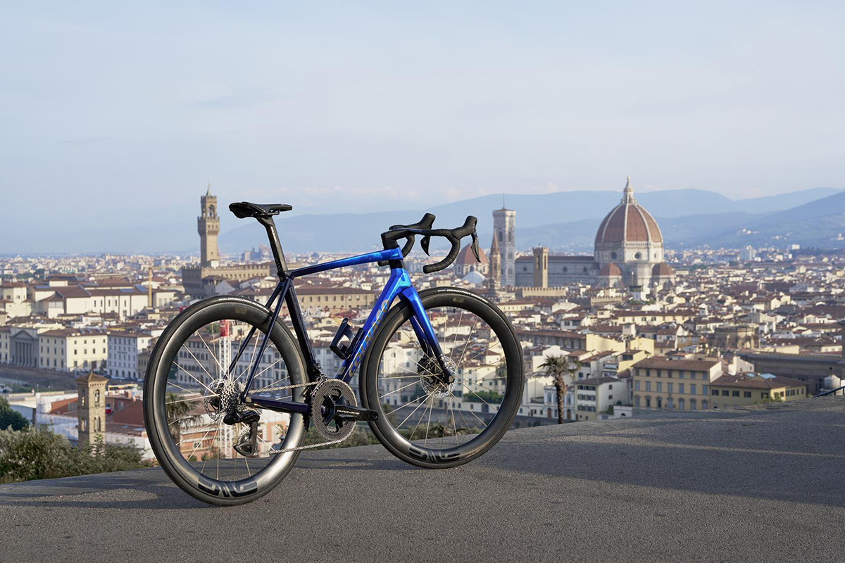 Becycle_Colnago Fleur-de-Lys Pitti Immagine - credit Colnago