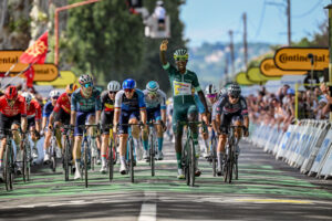 Biniam Girmay vince la 12° tappa del Tour de France - credit A.S.O. _ Billy Ceusters