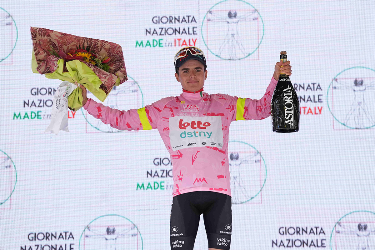 Jarno Widar vince la terza tappa del Giro Next Gen ed è la nuova maglia rosa - credit LaPresse