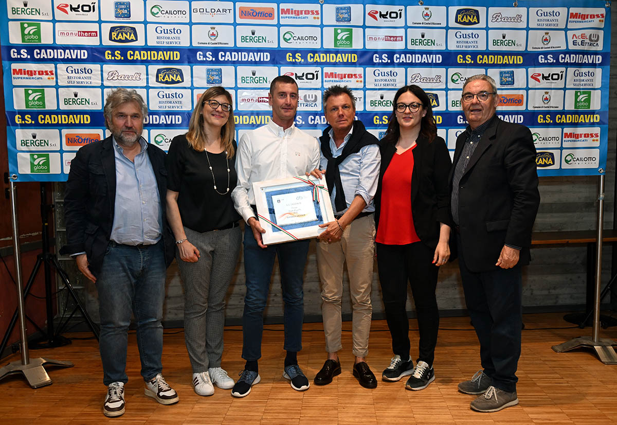 La consegna del premio Rizzetto a Edoardo Salvoldi - credit Remo Mosna