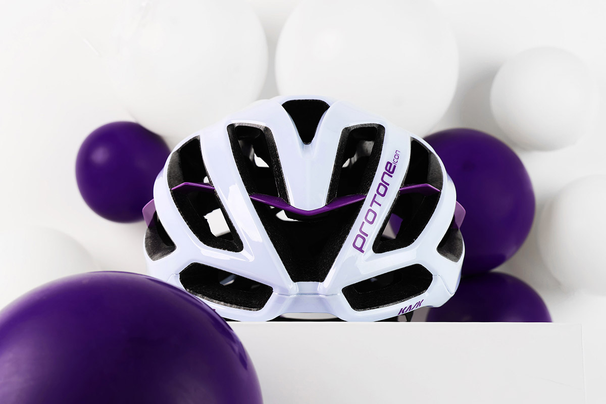 La limited edition KASK per l’edizione 2024 della Maratona dles Dolomites
