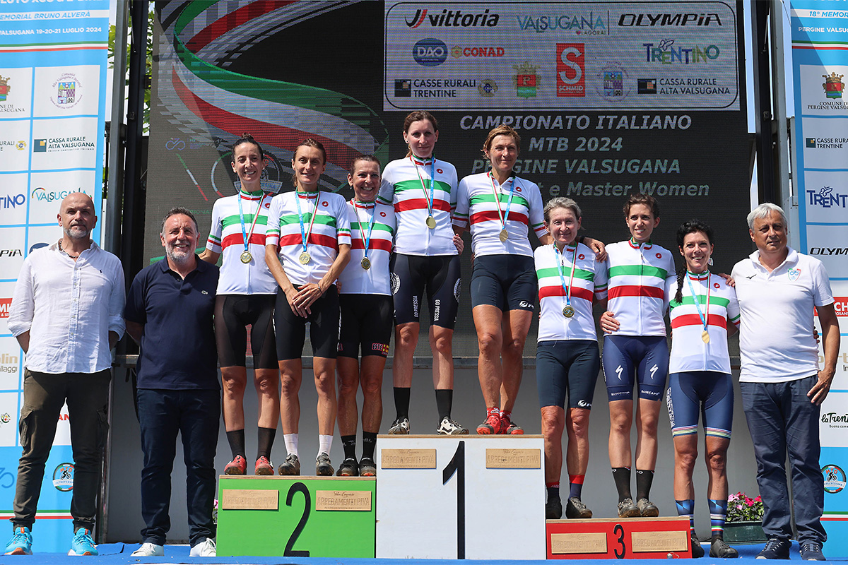 Campionati italiani mtb master 2024. Le Campionesse italiane sul podio di Pergine Valsugana - credit Newspower