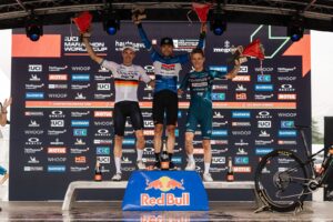 Samuele Porro sul podio di Megève, seconda prova della Coppa del Mondo Marathon 2024 - credit Innes Graham