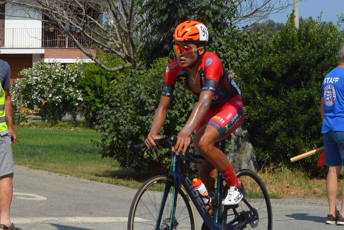 Edward Cruz Martinez al traguardo di Lemma