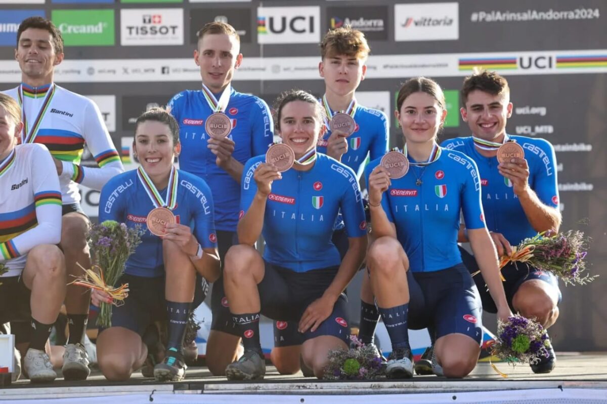Mondiali MTB Andorra - Italia di bronzo nel Mixed Team Relay - credit Michele Mondini