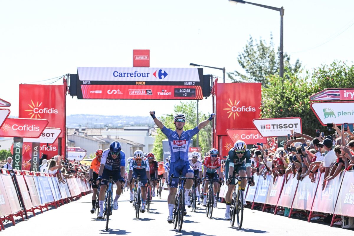 Kaden Groves (Alpecin-Deceuninck) vince la seconda tappa alla Vuelta - Unipublic/Cxcling/Beatriz Martinez