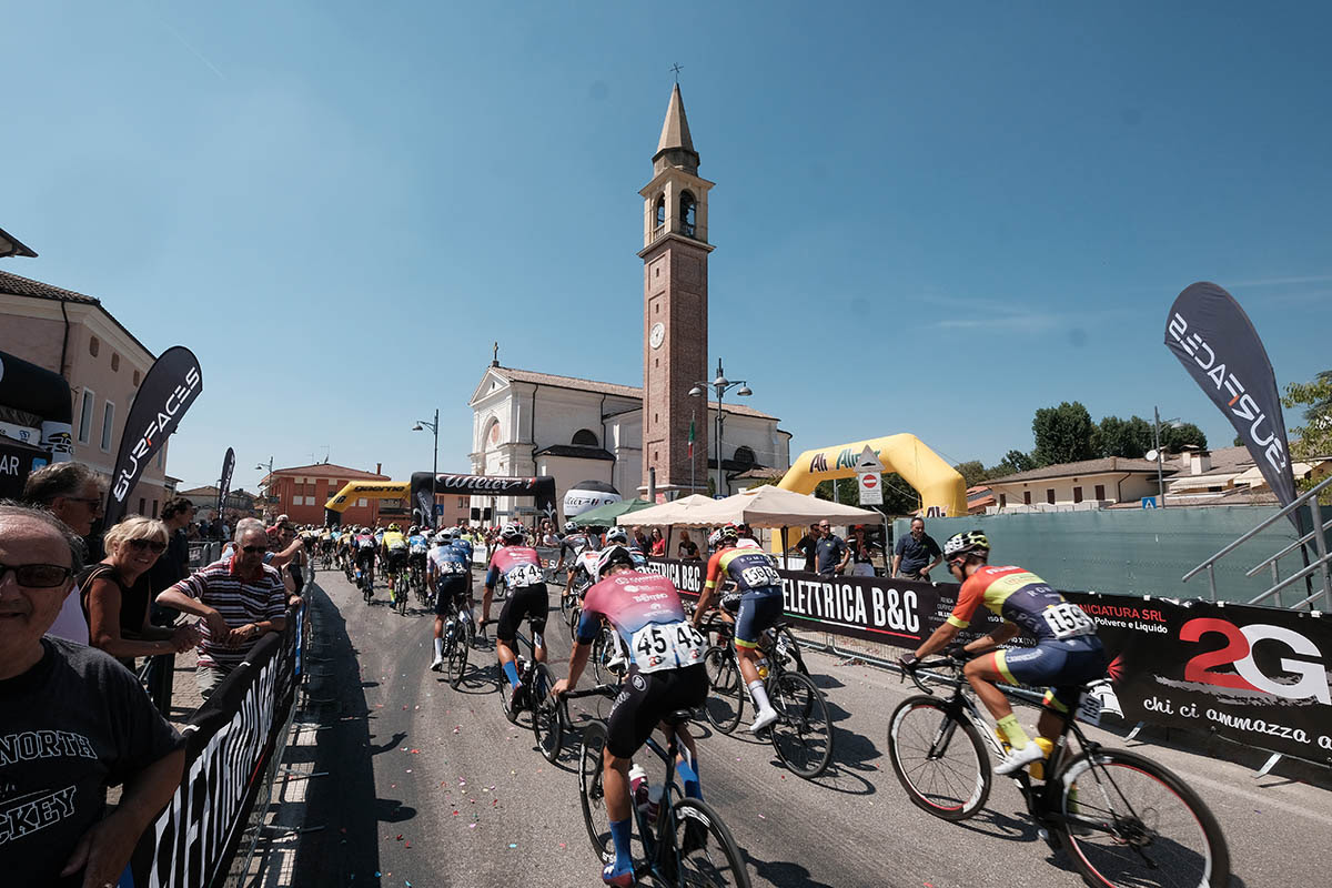 Saranno 36 le squadre che domenica 11 agosto si schiereranno al via del 48° Gp Sportivi di Poggiana. - credit Scanferla