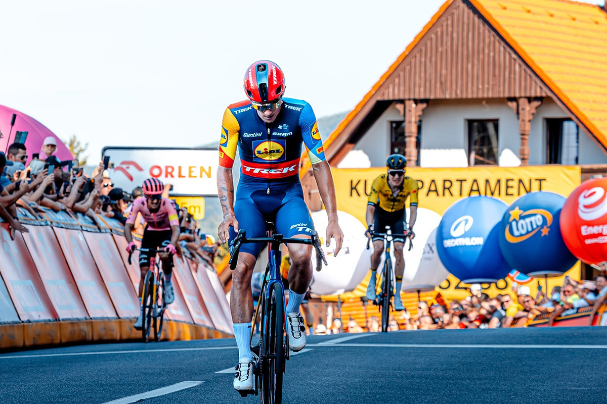 Thibau Nys vince la prima tappa del Tour de Pologne
