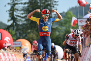 Thibau Nys vince la terza tappa del Tour de Pologne
