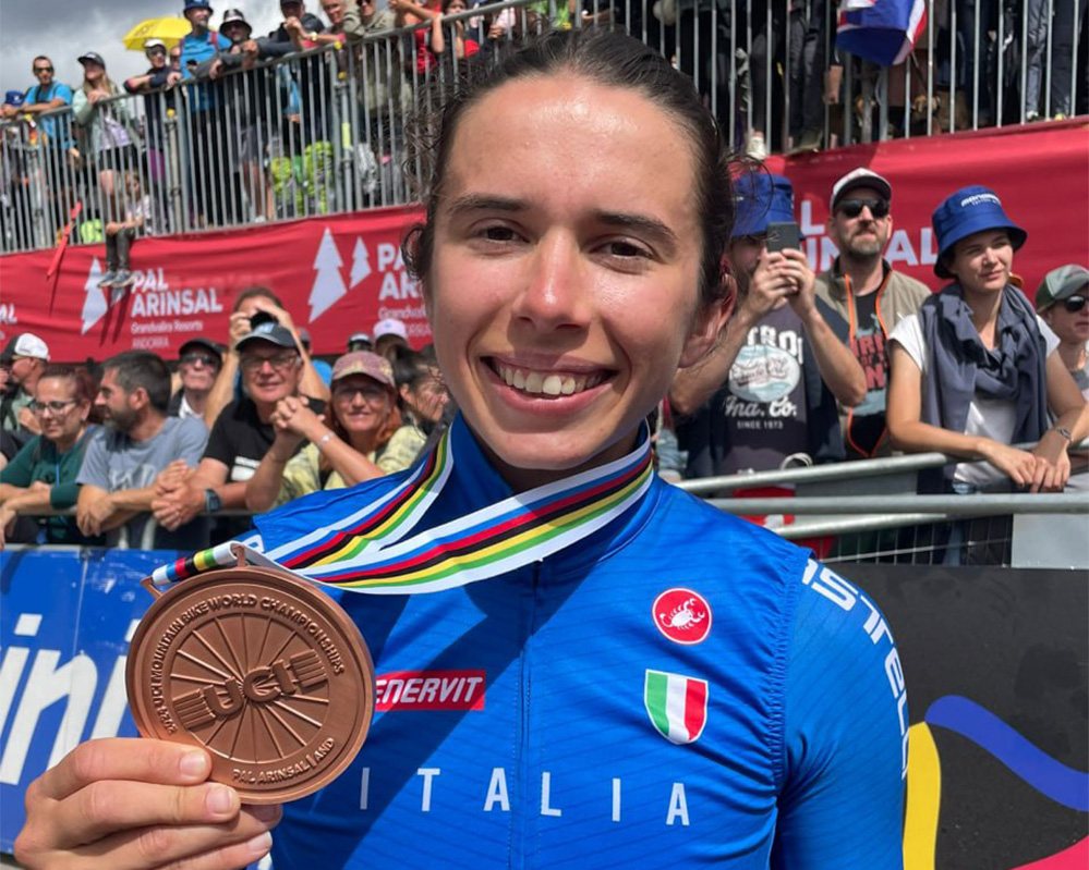 Martina Berta vince la medaglia di bronzo ai mondiali mtb di Andorra - credit Federciclismo
