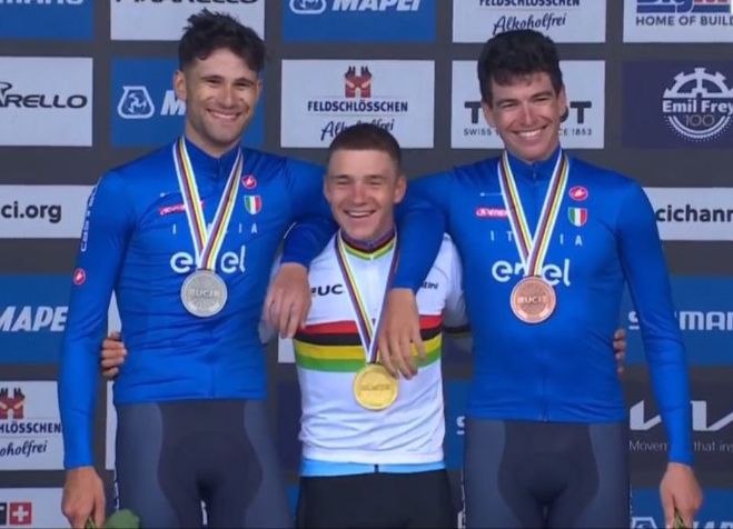 Remco Evenepoel Podio Campionato Mondiale Cronometro Zurigo 2024