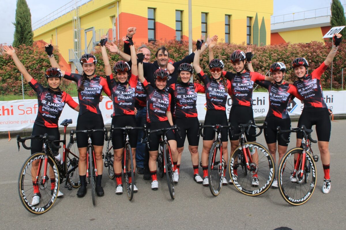 Emanuela Zanetti (Isolmant Premac Vittoria) festeggia la vittoria alla Pasqualando - credit Flaviano Ossola