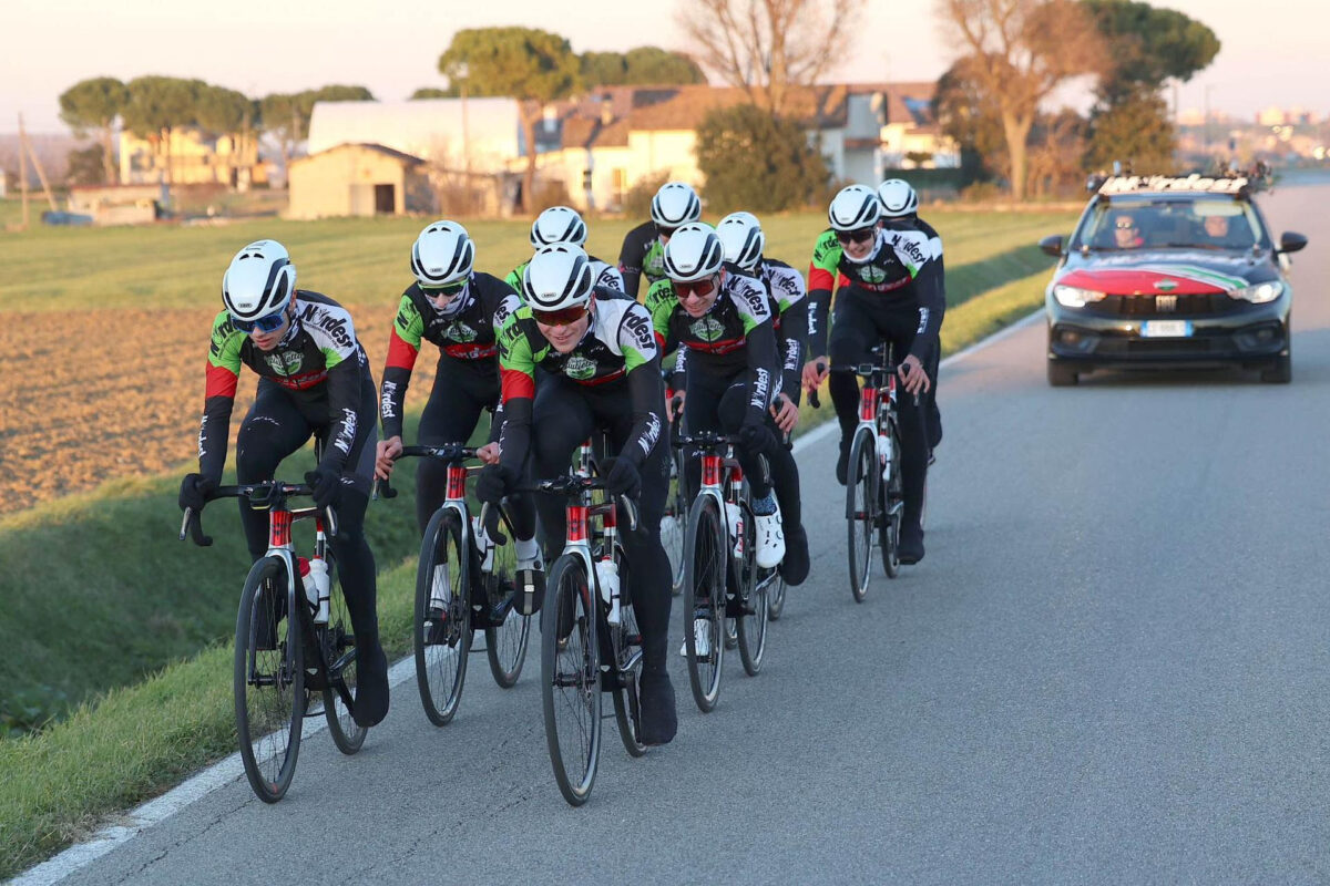 Team Nordest Villadose Angelo Gomme - credit photors