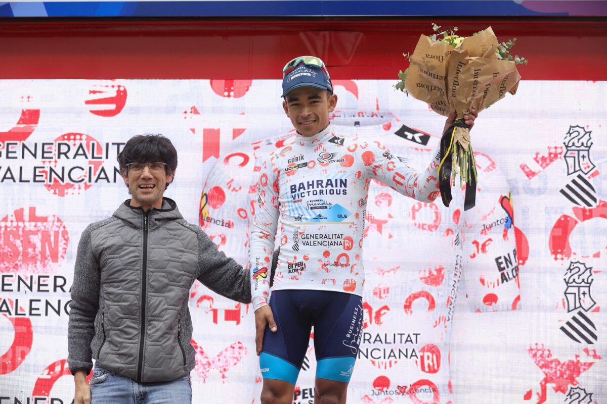 Bis di Santiago Buitrago alla Volta Valenciana - Luis Angel Gomez/SprintCyclingAgency