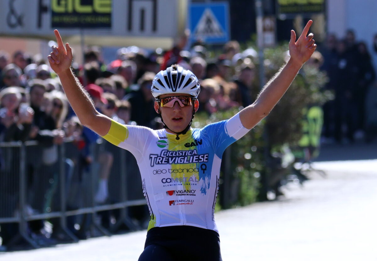 Filip Novak esulta a Volta Mantovana - Cailotto
