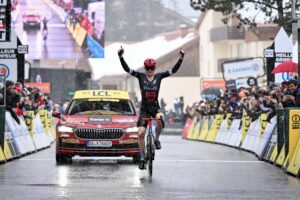 Parigi-Nizza. Michael Storer esulta dopo la fuga da lontano - ASO