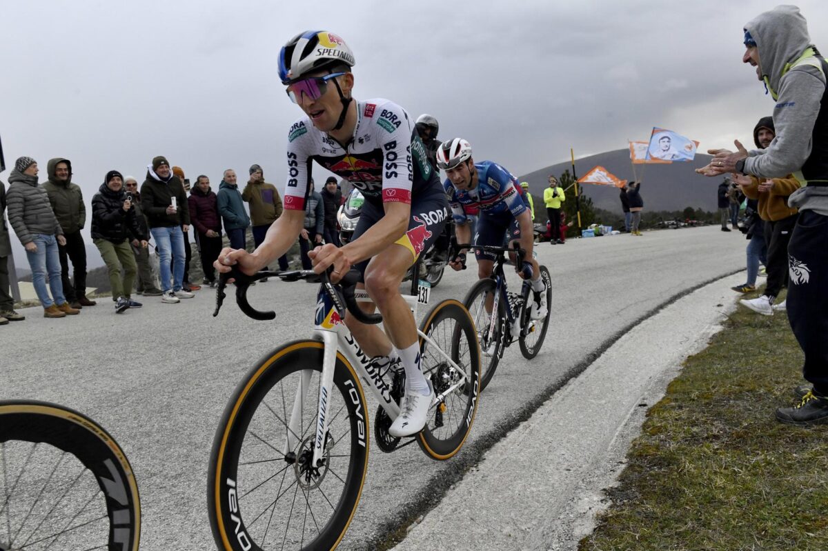 Jai Hindley sprintcyclingagency_9006446_1_2000px