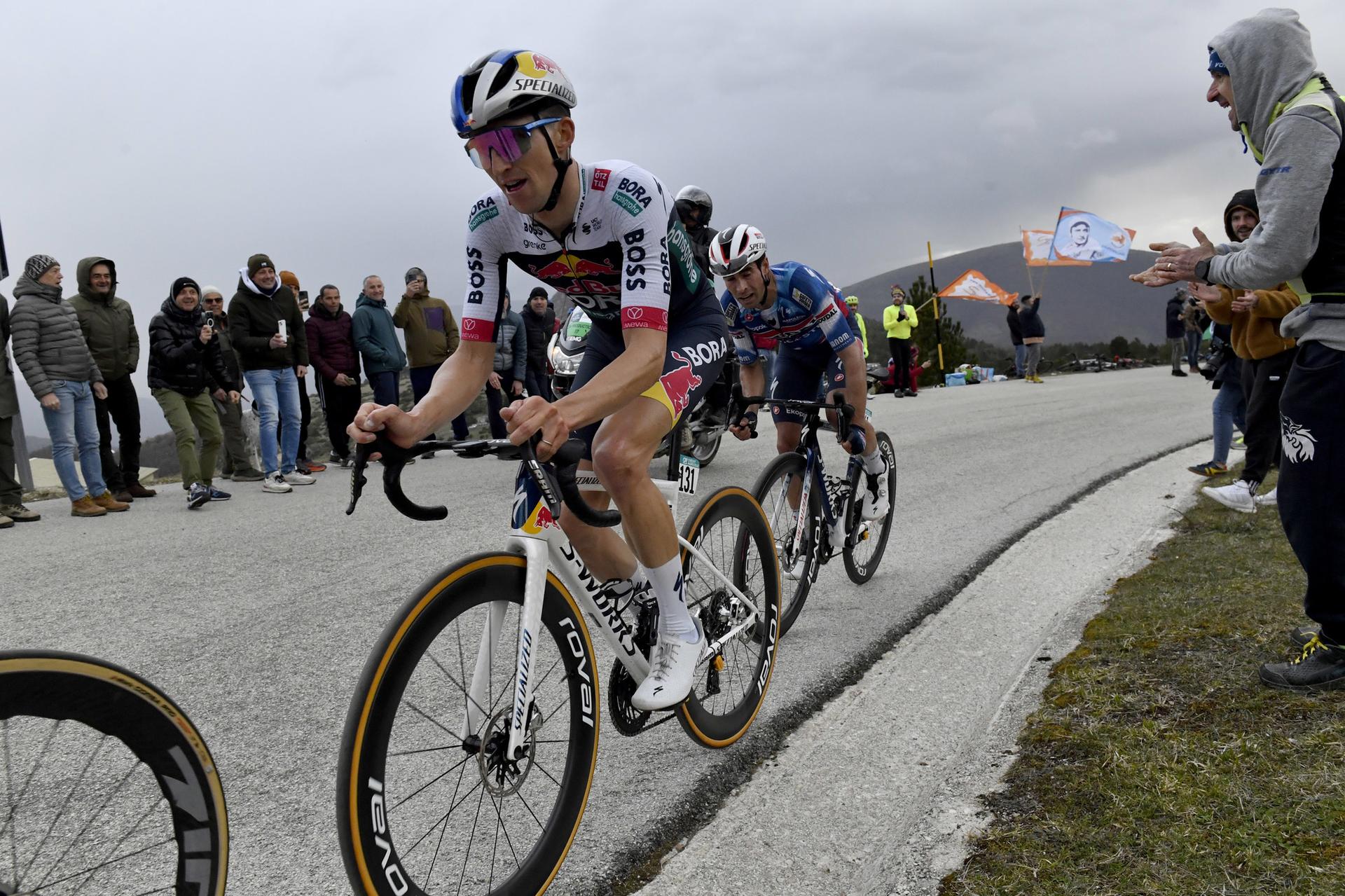 Jai Hindley sprintcyclingagency_9006446_1_2000px