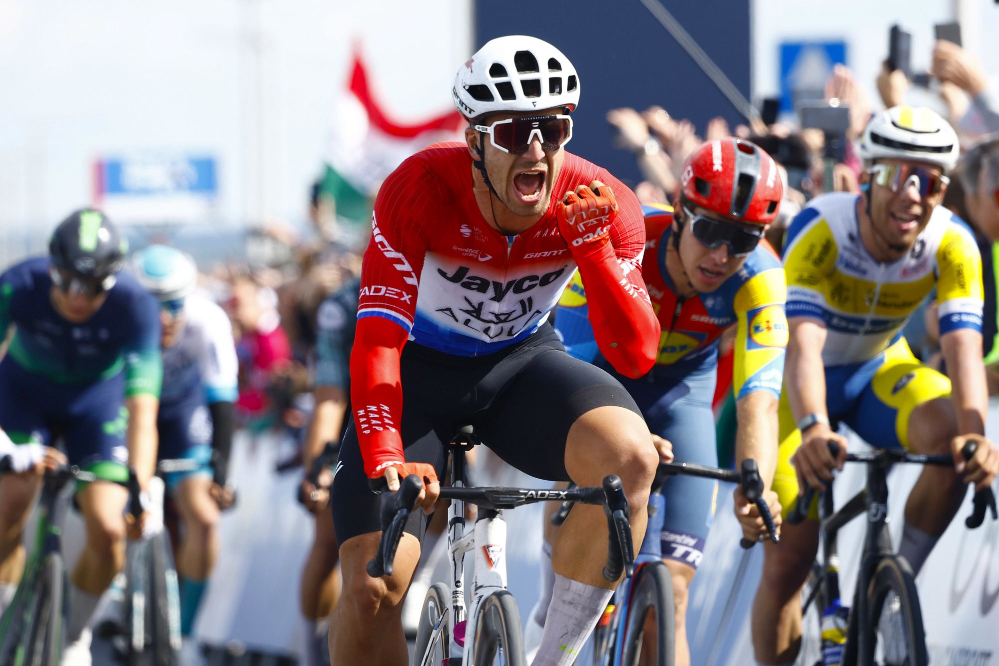 Dylan Groenewegen ritorna al successo al Giro d'Ungheria cyclingsport