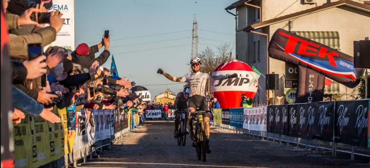 Gioele Bertolini vince il 22° Ciclocross Internazionale del Ponte - credit Alessandro Billiani